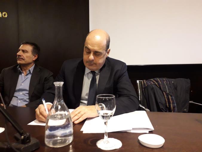 images Nicola Zingaretti a Catanzaro: "Il Pd primo partito in Calabria, non abbiamo vinto per le divisioni. Adesso una fase nuova" (VIDEO)