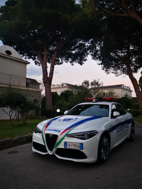 Danneggiamenti alla recinzione di un cantiere ad Altomonte, intervengono le guardie giurate di Assipol