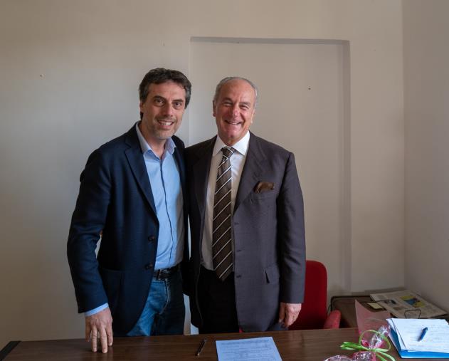 images Franco Cimino: "Con gioia e speranza ho firmato l'accettazione della candidatura a consigliere comunale per Fiorita sindaco"