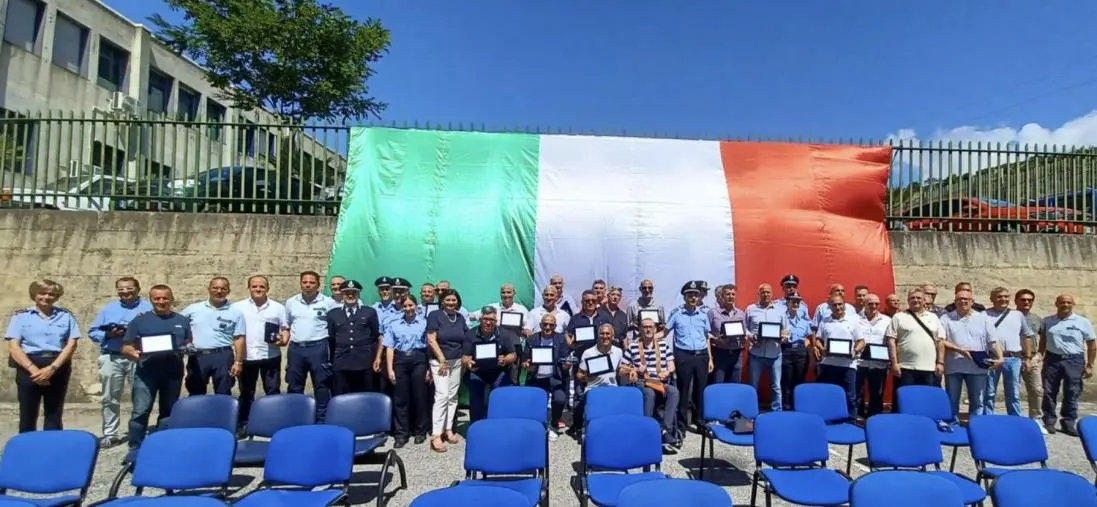 images Festa di pensionamento per gli agenti della Penitenziaria in servizio al carcere di Catanzaro