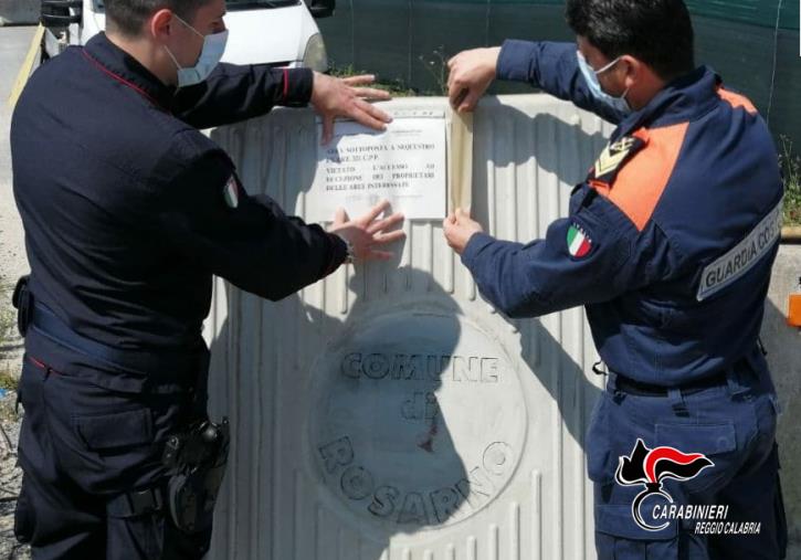 Rosarno. Smaltimento illecito di rifiuti: sequestrata un'area del demanio marittimo