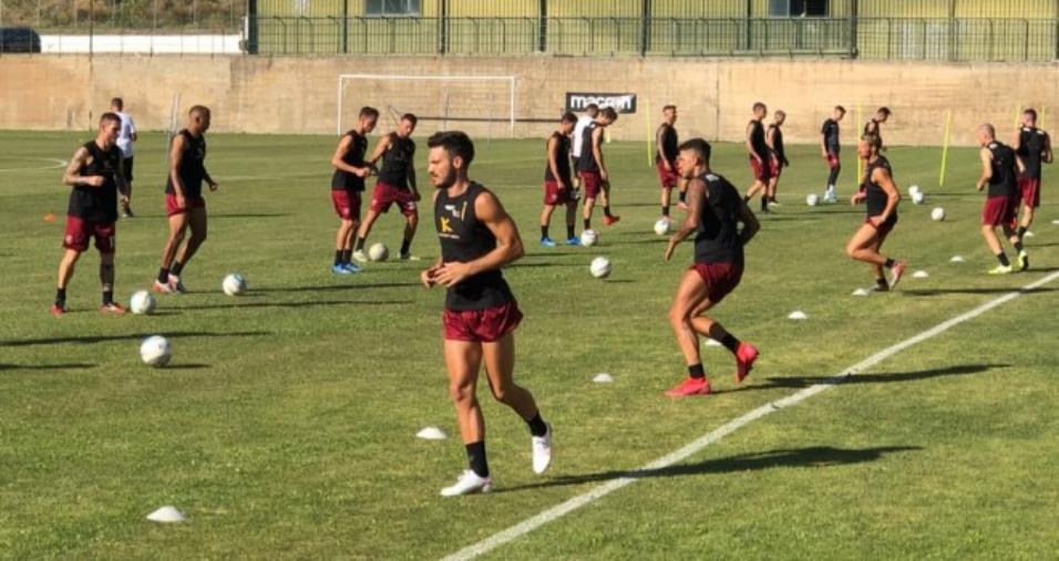 images Reggina, al Sant’Agata inizia la stagione 20/21. Tamponi tutti negativi e in campo per la prima volta 