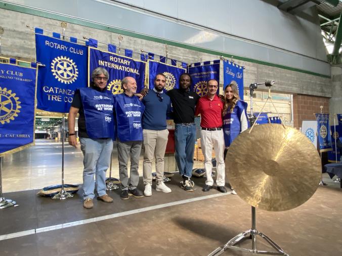 images "Rotary nutre l’educazione”, appuntamento con la solidarietà al Comalca di Catanzaro  