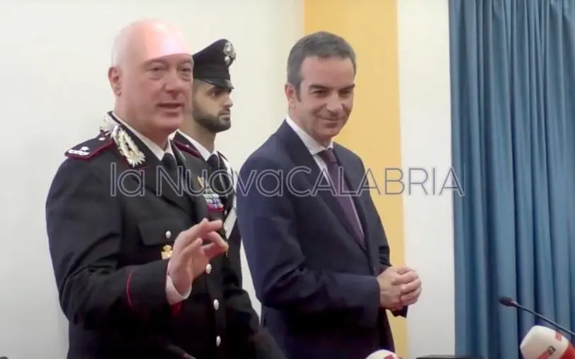 Anniversario Carabinieri, Occhiuto: "Immensa gratitudine all'Arma per il lavoro in Calabria"
