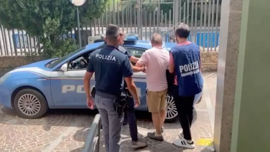 Ricercato in tutta Europa dal 2022, catturato e arrestato a Tropea (VIDEO)