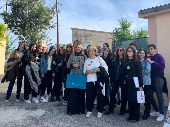 images Il Liceo Siciliani di Catanzaro a Simeri per le Giornate di Autunno del FAI