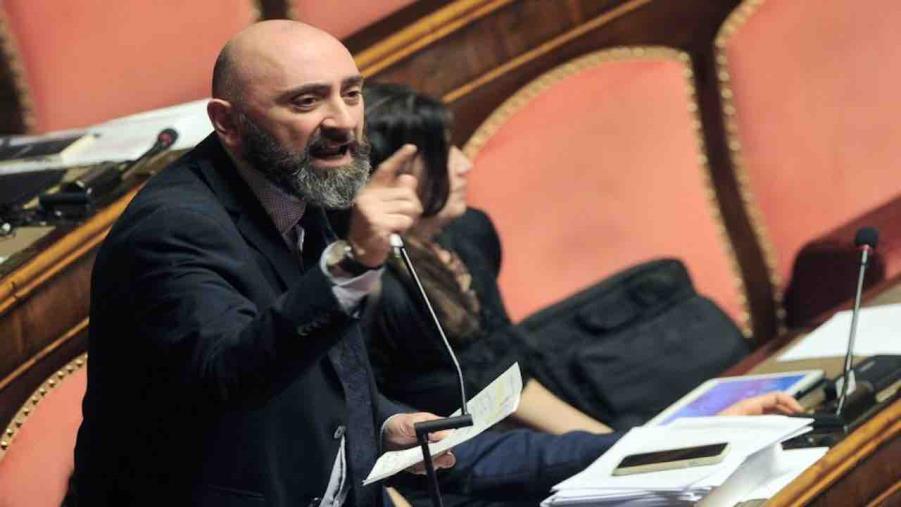 Il senatore Lucidi (dal M5S alla Lega): "Il Movimento è arrivato al capolinea"