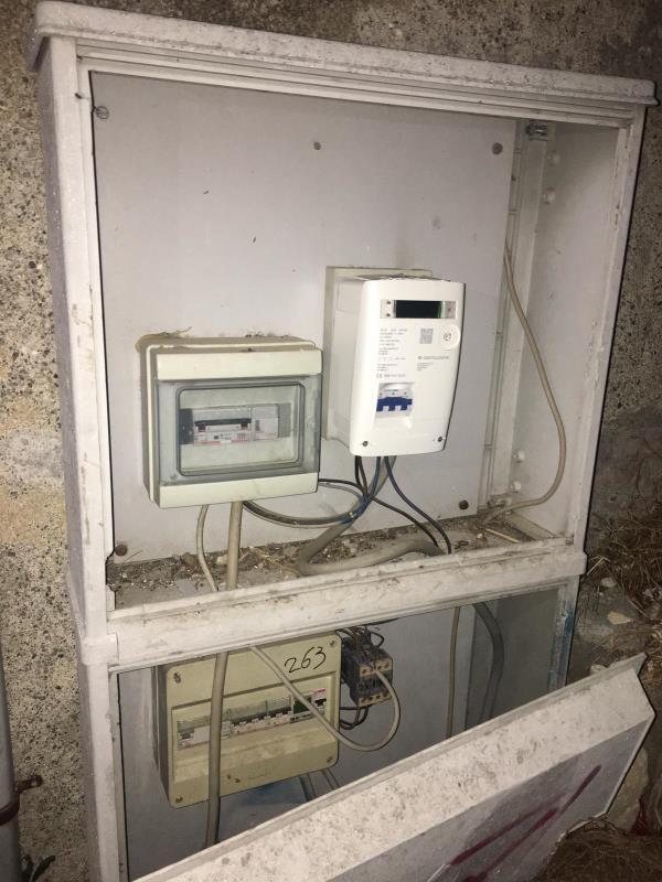 images Quadri elettrici non custoditi, Mauro (Il Ponte Morandi) denuncia la situazione di pericolo nel quartiere di Gagliano 