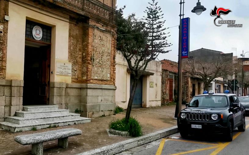 Positivo al Covid sorpreso per le vie del centro di Polistena