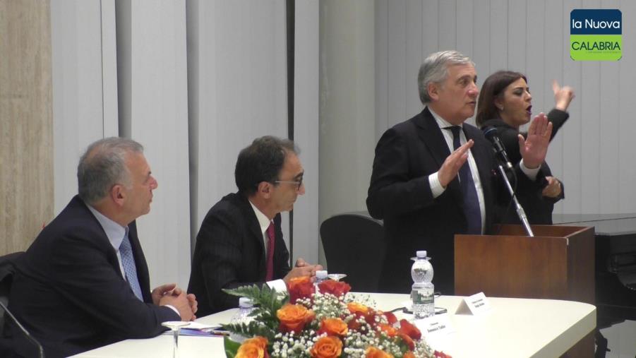 images REGIONALI. Tajani (FI) a Catanzaro: "Ai giovani calabresi non serve assistenzialismo, ma lavoro" (VIDEO)