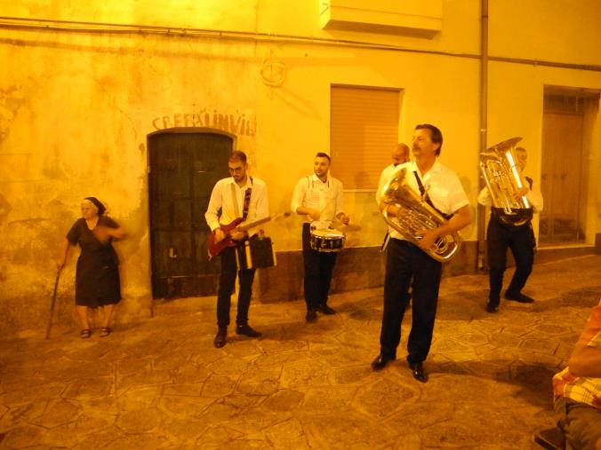 "L'Albero di canto" e la notte magica nel borgo 