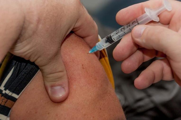images Covid, il Governo alza il tiro: obbligo vaccinale per gli over 50