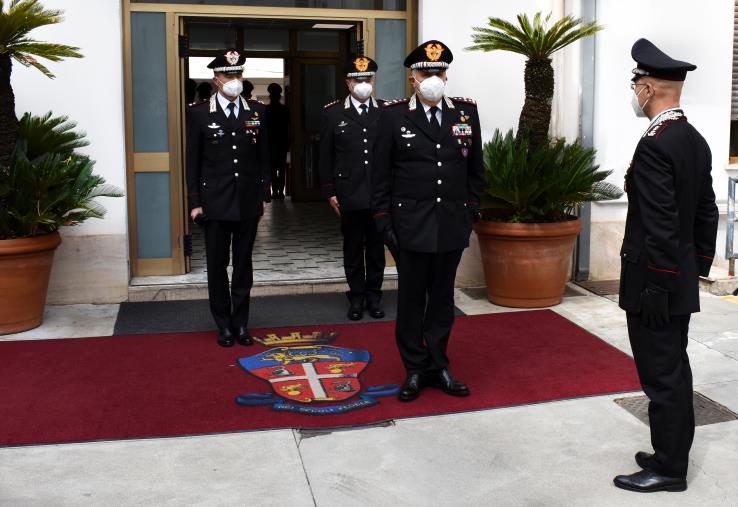 Visita istituzionale del nuovo comandante generale dell’Arma ai carabinieri di Sicilia e Calabria