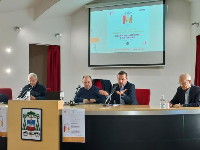 Incontro dei volontari Caritas della Diocesi di Lamezia per la VI giornata mondiale dei poveri