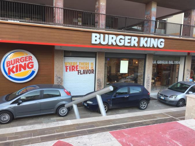 images "Ci siamo": venerdì inaugura a Catanzaro il "Burger King". L'unico in Calabria