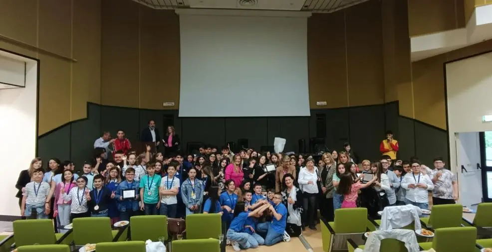 Catanzaro, si conclude il progetto "Vicino a te…": premiate le classi partecipanti 
