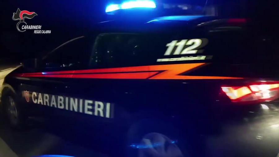 images Un giovane accoltellato per strada a Condofuri: indagano i carabinieri