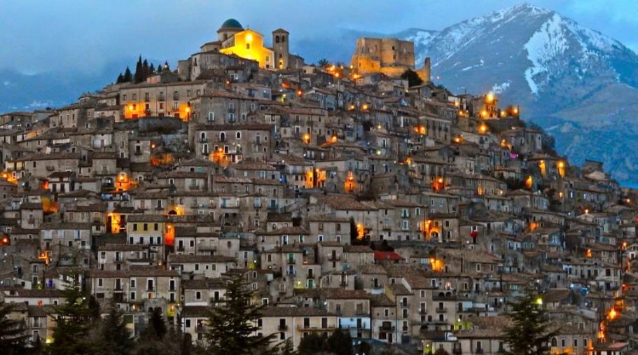 images Le idee de "La Calabria che vogliamo" spiegate da Nucera: "Ripartire dai borghi"