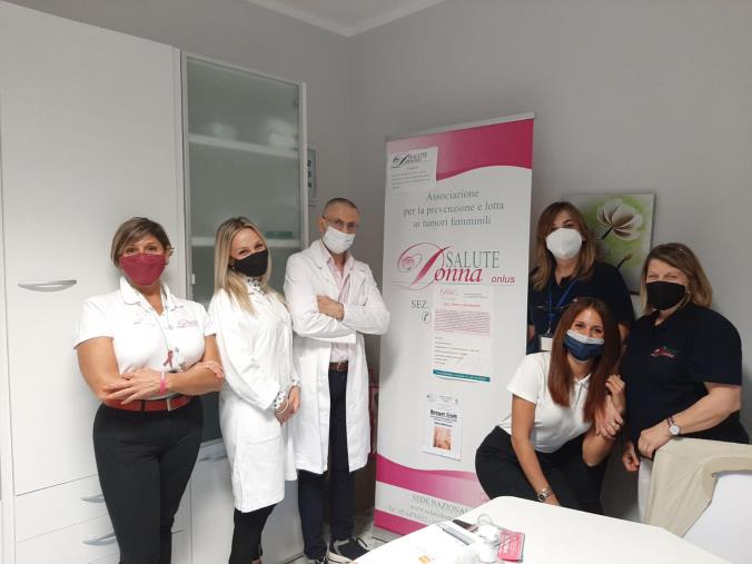 Salute Donna Onlus, il Coronavirus non ferma la campagna di prevenzione a Sellia Marina (VIDEO)
