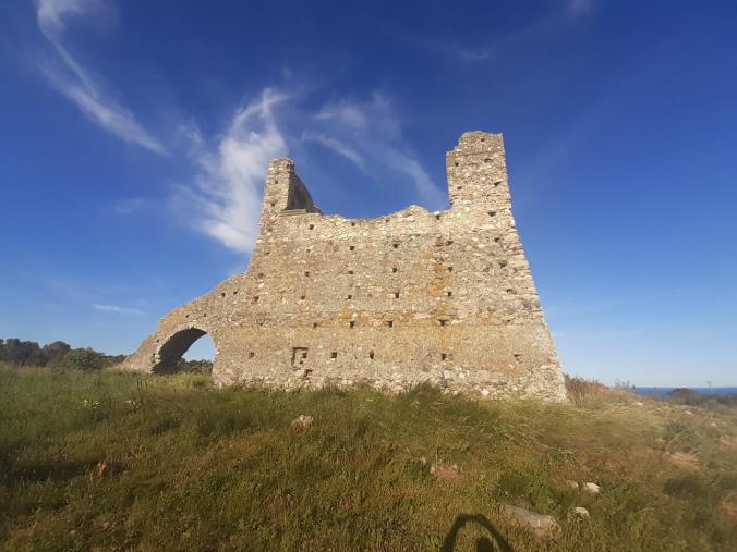 Torre Cavallara di Catanzaro. L'appello di Taverniti: "Salviamola prima che diventi un anonimo rudere"