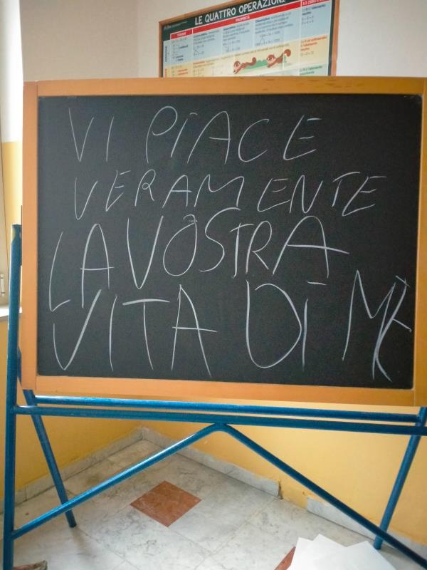 images Vandalismo nel plesso scolastico Centro di via Monsignor Apa