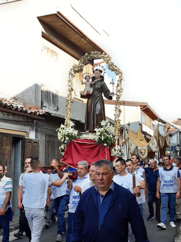 images Sant'Antonio, una domenica di forte devozione a Fabrizia