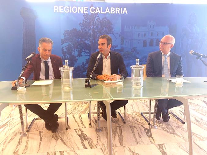 images La multinazionale Atos aprirà una sede in Calabria con oltre 100 dipendenti
