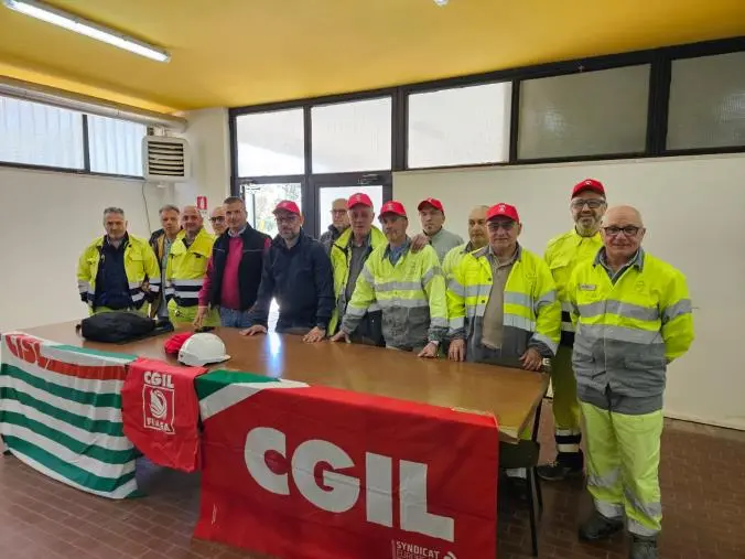 images Sicurezza sul lavoro, Fillea Cgil incontra i lavoratori del Cosentino con un esperto dell'Ispettorato