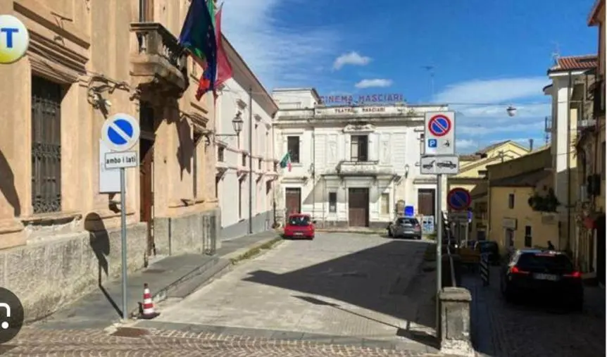 images Nuovo centro per l'impiego a Catanzaro, Assisi: "Operazione funzionale per il centro storico"