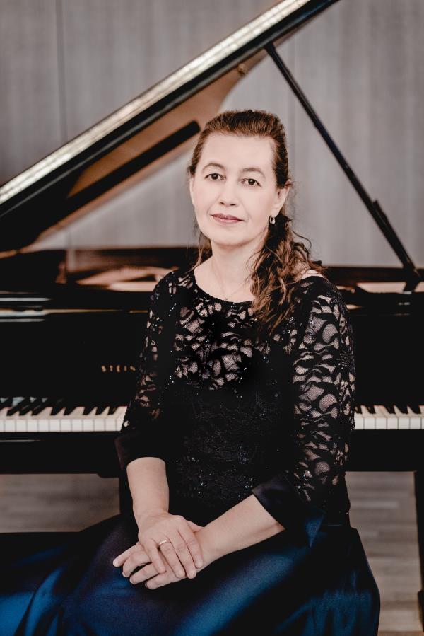 images Ama Calabria, domenica la pianista Zilberstein in concerto al Teatro Grandinetti di Lamezia