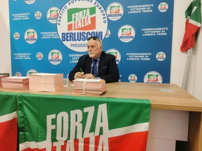 images Aeroporto di Lamezia, De Biase (FI): "Il cuore pulsante del trasporto aereo in Calabria"