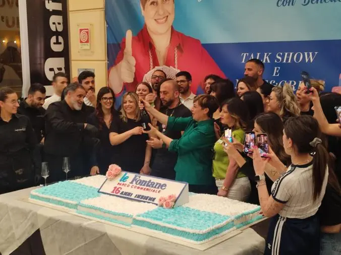 Il Parco Commerciale "Le Fontane" festeggia i 16 anni con Benedetta Rossi
