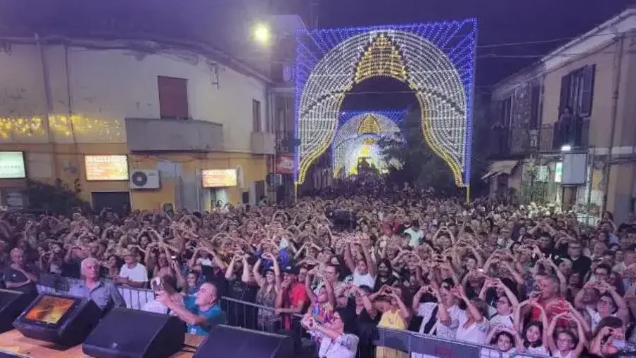 images Festa di Santa Maria Zarapoti 2024: musica, tradizione e inclusività animano il quartiere