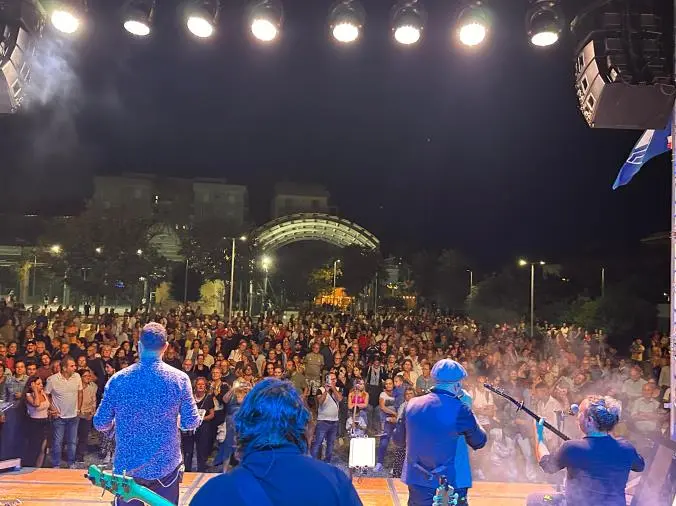 “La Taranta e il Mare”: grande festa al Parco Gaslini per celebrare la Bandiera Blu di Catanzaro 