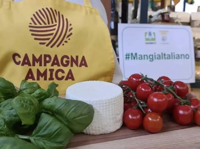 Inaugura il mercato di "Campagna Amica" Coldiretti a Taverna di Montalto Uffugo