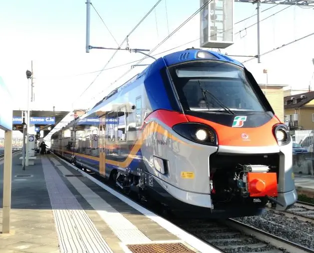 images Trasporti, consegnato da Trenitalia il decimo treno "pop" per la Calabria