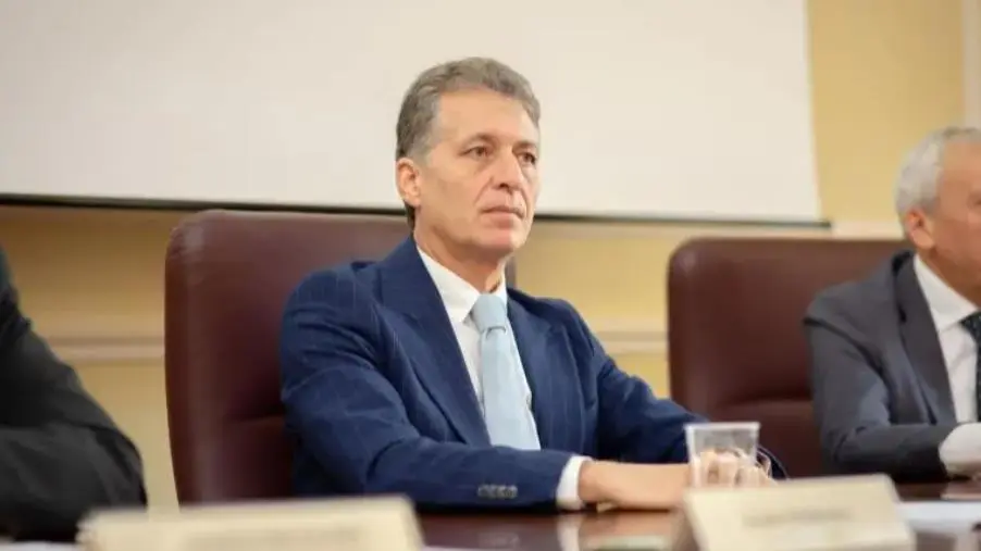 images Giuseppe Lavia segretario regionale Cisl, gli auguri di Ferrara (Unindustria Calabria)