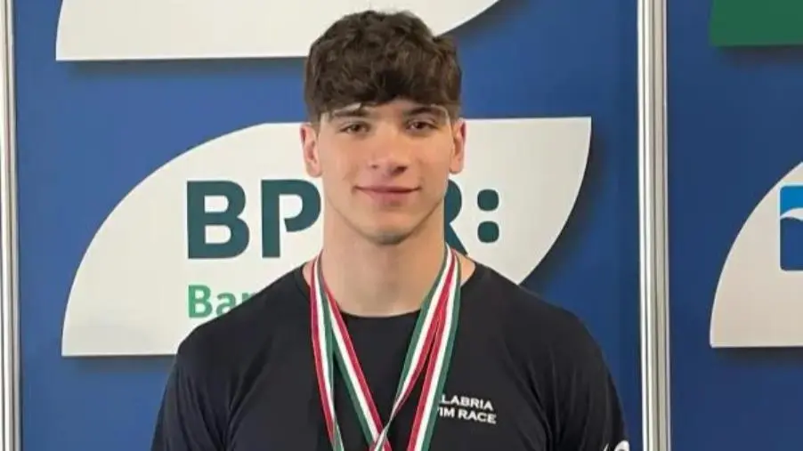 Successi e medaglie per la Calabria Swim Race: Caruso conquista il pass per i Campionati Assoluti