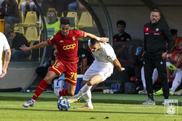 Serie B, Pisa e Catanzaro in campo alle 20.30: le formazioni ufficiali