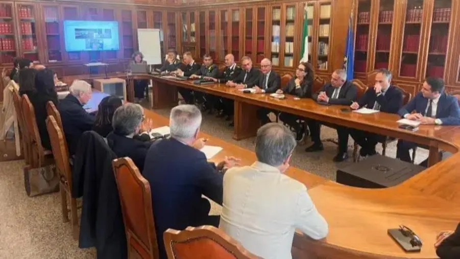 Bonifica campo Rom di Scordovillo a Lamezia: in Prefettura incontro sul cronoprogramma delle attività 