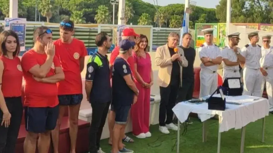 Catanzaro, simulazioni di salvataggio a Giovino per la Prevenzione dell'annegamento