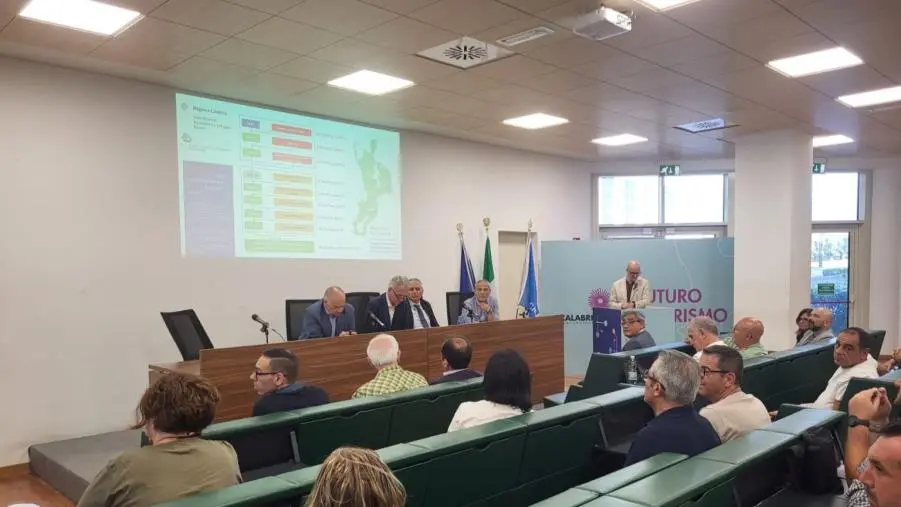Al via il percorso per il nuovo piano faunistico - venatorio regionale. Gallo: "Lavoriamo ad una strategia sostenibile e condivisa