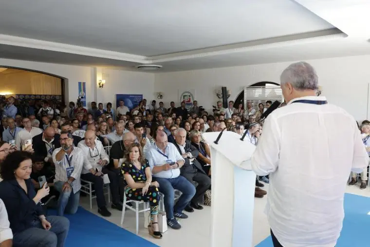 Tajani a Reggio: “Il Sud è una risorsa, con Occhiuto abbiamo cambiato la Calabria”