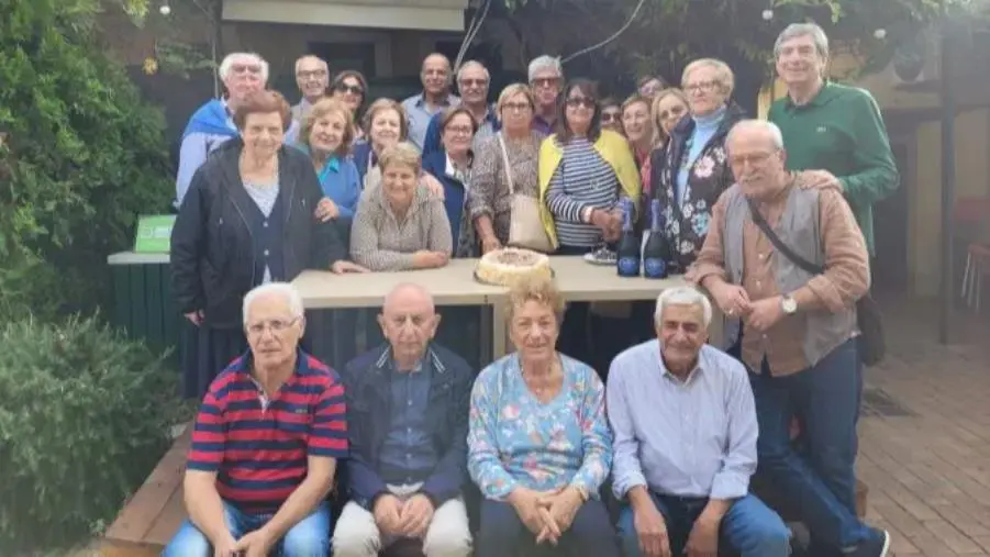 Catanzaro, i "ragazzi del '74” fanno festa a 50 anni dal primo giorno di lavoro