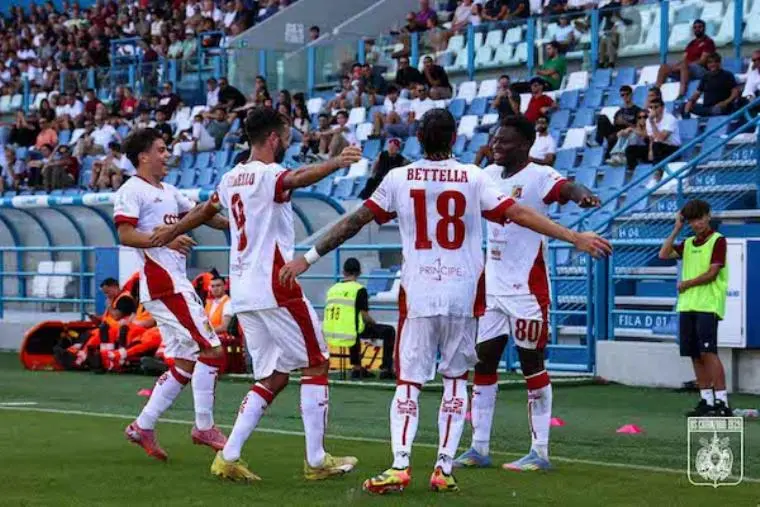 Serie B, CATANZARO vs JUVE STABIA: 0-0 (AGGIORNAMENTI)