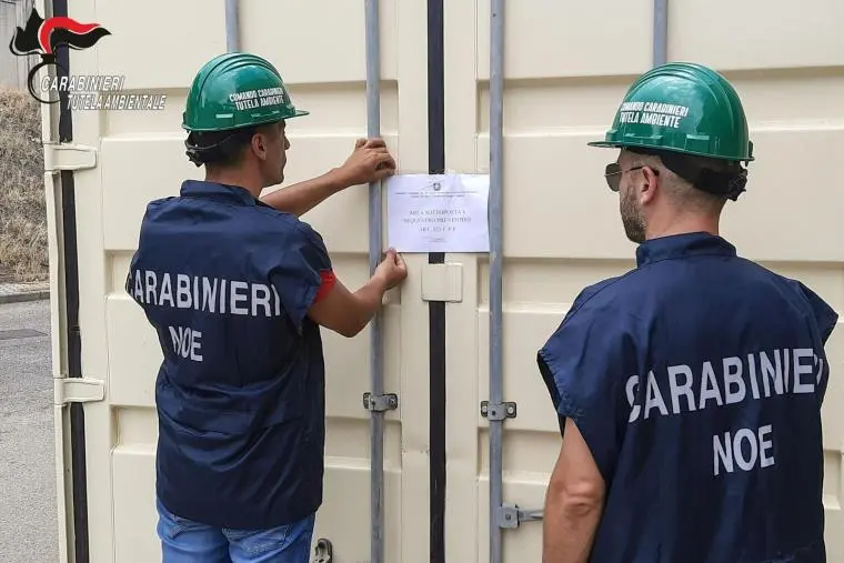 Operazione "Carta canta" a Reggio, ecco come avveniva il traffico di rifiuti