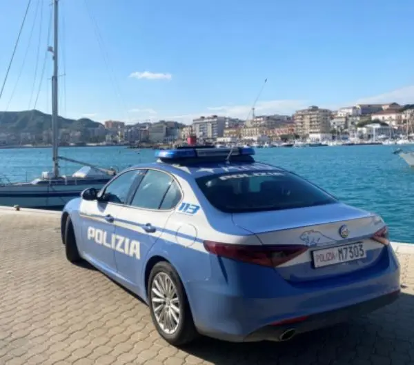 Crotone, intensificati controlli durante l'estate: emesse 31 misure di prevenzione personale