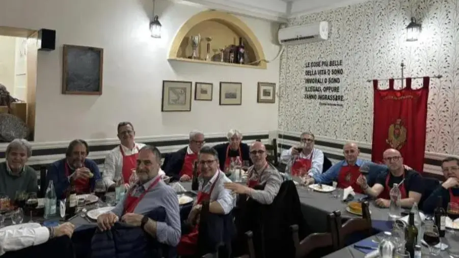 images Nel cuore del centro storico di Catanzaro l'Antica Congrega Tre Colli celebra l'assemblea annuale 