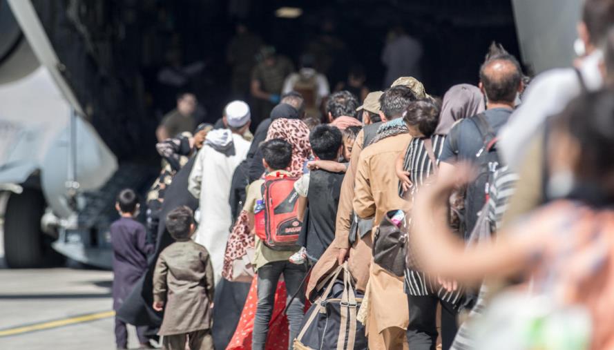 images Afghanistan. La proposta di Franco Verta (Pd Fagnano Castello): "Ospitare nelle scuole studenti afgani"