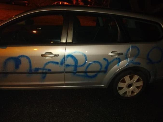 images Albi. Vandali si accaniscono su due auto, il Movimento Solidarietà e Progresso: "Le autorità prendano provvedimenti"